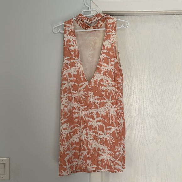 Mini dress, beach cover up - Picture 2 of 4